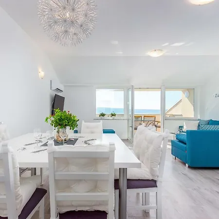 Veronique Apartament *