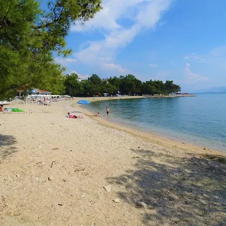 Veronique 公寓 德拉马利