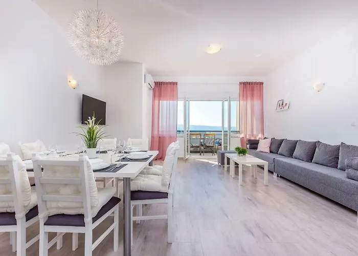 Veronique Apartment Dramalj