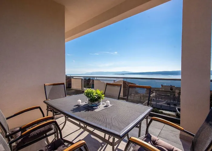 Veronique Apartment Dramalj