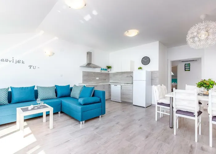 Apartment Veronique Dramalj